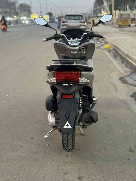 السلام عليكم بي سي اكس جيل الثاني ياباني 150
دراجه بلاديه مكينه مكفوله مكاني حي اور السعر ١٦ الرقم ***********
