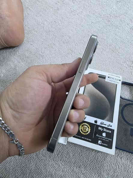 ئایفۆن پانزە پڕۆ ماکس
شتی جوانو نمــونە
٢٥٦ گێگاو دووسیم و زێد ئەی
کارتۆنی بیلادی لەگەڵە 
درعو کەڤەریش وەک هەدیە
ڕێــژەی پاتری ٨٨ی هەقیقی
مۆبایلەکە سەدا ٩٨ خاوێنە
شاشەی وردەیەکی زۆر زۆرکەمی هەیە
نــرخی ٧٨٥ دۆلارو کەمێک مەجال
گۆڕینەوەو گەیاندن هــەیە 
***********  ـــ  ڤایبەرو وەتس ئەپ
*********** ـــ السليمانية
