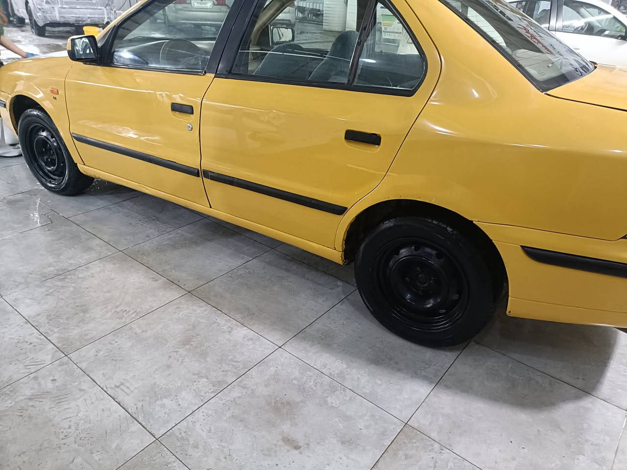 سلام عليكم سمند مديل 12مصفره هيأه وغرامات سياره جاهزه مابيه نقص العنوان ناصريه مركز السياره لا ضربه ولا تبديل بيه السعر 29قفل رقم ***********
