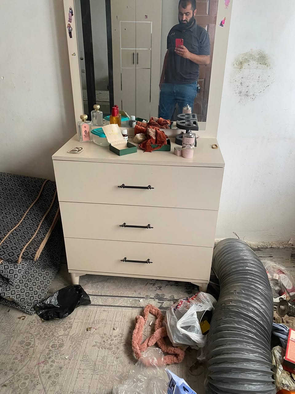 غرفە نوم مثل صورە سریر مالتە مکسور راید تصلیح
سعر ٢٧٥ الف مجال
اربیل زیرین ستی طریق مسیف


**إذا كنت صاحب هذا الإعلان وتريد حذفه لأي سبب، رجاءا أرسل رسالة إلى الدعم الفني**