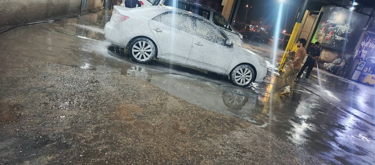 كيه سيراتو رقم كربلاء بسمي بيهه 3قطع صبغ بدون دواخل محرك مامفتوح كير مامفتوح حداديه  تخم تاير تبريد تدفئه كله شغال السعر على الخاص هذا رقمي *********** سونار موجود وياهه مكاني كربلاء
