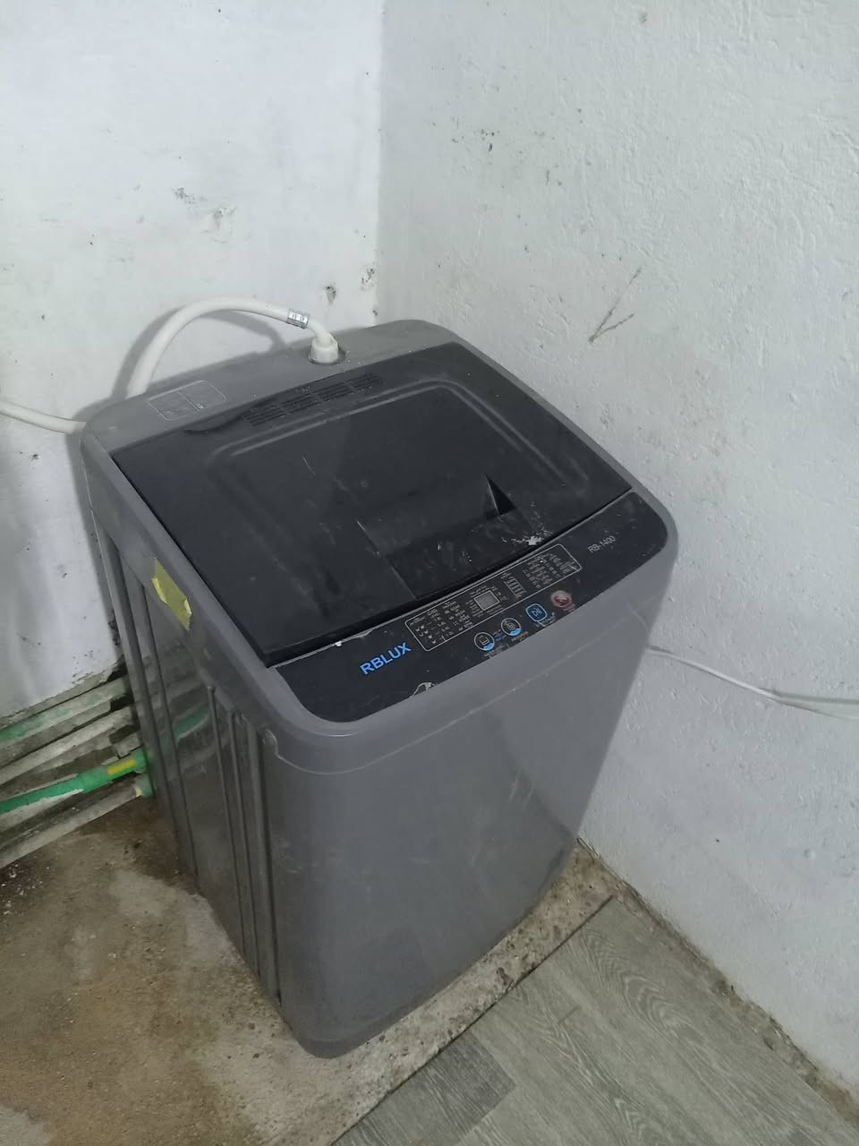 غراض بيت جديد
استعمال قليل شراي يدخل خاص اسعارهن مناسبة 
العنوان بغداد


**إذا كنت صاحب هذا الإعلان وتريد حذفه لأي سبب، رجاءا أرسل رسالة إلى الدعم الفني**