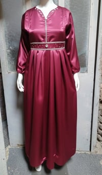 فستان جديد • توصيل داخل النجف