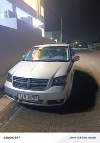 07761794335 دودج كرفان 2008  3300