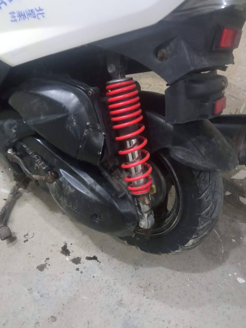 دراجه ثعلب ماكس 140 دراجه بوشه55  نضيفه كولش السعر 450 وبيها مجال الجيه


**إذا كنت صاحب هذا الإعلان وتريد حذفه لأي سبب، رجاءا أرسل رسالة إلى الدعم الفني**