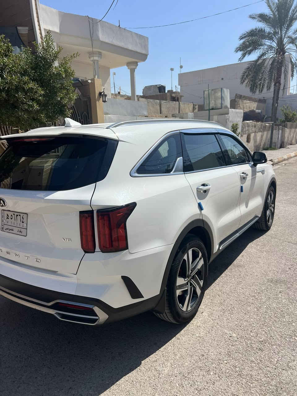 كياسورنتو موديل21خليجي محرك 6سلندرماشيه 68الف حقيقي مكفوله من الصبغ والتبديل فقط بارد بسيط مئشربالسونار رقم بغداد تحويل ثاني يوم بصمه كشنات جلد وكهرباء جهتين شاحن وايرليس شاشه جنطه كهرباء بردات محرك كير صدر كله مكفول السعر 268وبيه مجال حق الجيه ***********
