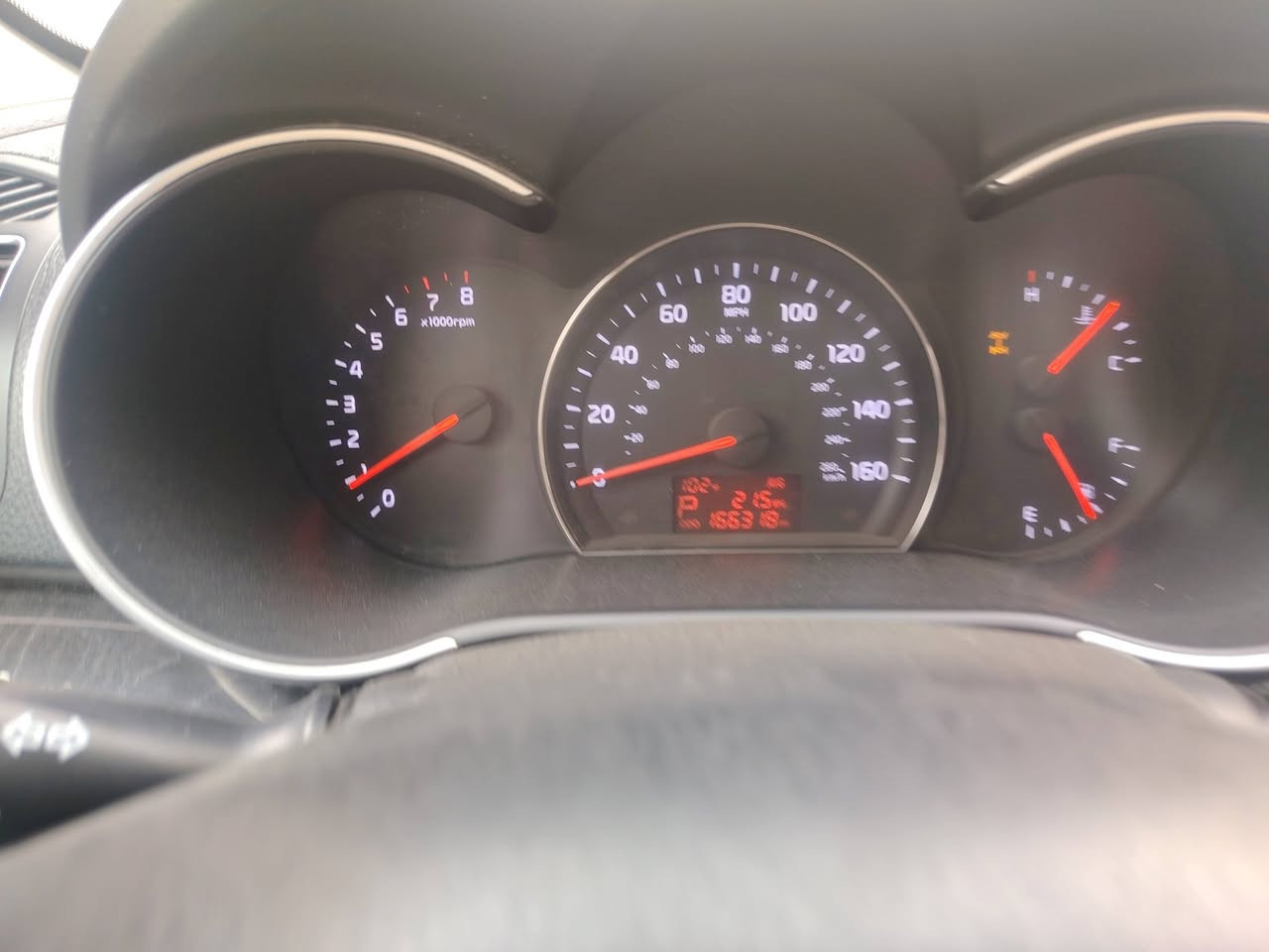 سورنتو 14
محرك 6v GDI
7راكب
3 قطع تبريد
بيه قطعتين جاملغ وبنيد
رقم بغداد دولي تحويل مباشر

ب140 وبيه مجال
مكاني بابل _المسيب

***********

