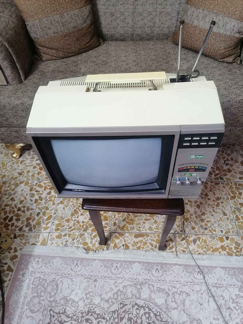 تلفزيون  جِنِيِّرآلَ حٌجِمَ 17 مَلَوِنِ نِظّيِّفِّ جِدِآ وِشٍغٌآلَ


**إذا كنت صاحب هذا الإعلان وتريد حذفه لأي سبب، رجاءا أرسل رسالة إلى الدعم الفني**