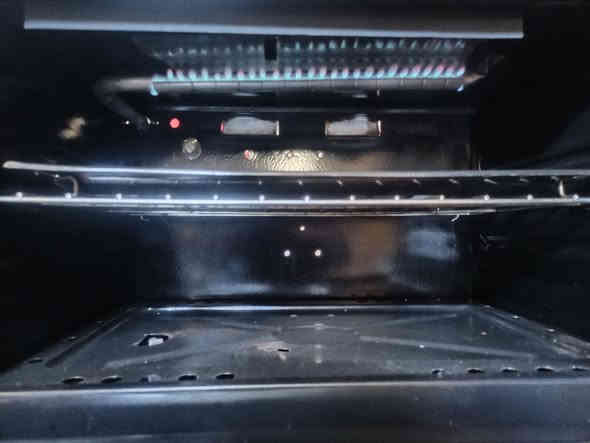 طباخ فريش مصري الباب الأول فرن مزدوج نضيف جداً للاستفسار : *********** وبيه واتساب
