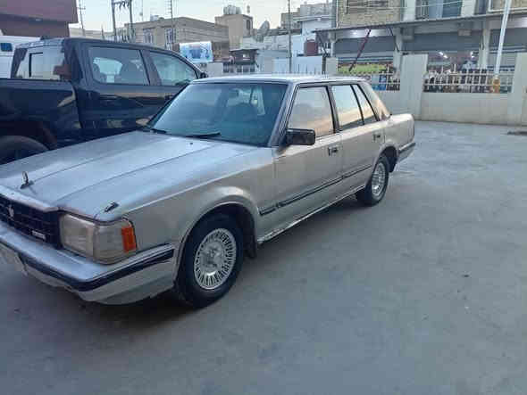 سلام عليكم سوبر موديل 85 رقم واسط سنويه منتهيئ تحويل مباشر كير مكينه ثنين ونص مكفولات شاصي مكفول  حداديه ١٠٠ ب ١٠٠ تخم تاير جديد كهرباء شغاله عنوان ناصريه قضاء البطحاء السعر 35وبيه مجال قليل استفسار اتصل ***********
