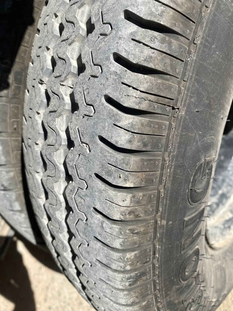 السلام عليكم
 كيه حمل موديل ١٢ كفالة عامة من كلشي رقم بغداد انكليزي جديد سنوية لل ٣١ صدر جديد تخم تاير جديد سيارة جاهزة من كلشي تشك شك 
للتواصل *********** واتساب
المكان الرمادي الأنبار
