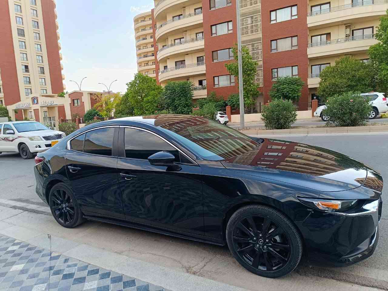 Mazda 3 2024
سليكت سپورت
بسمه 
بريك بسمه 
ده رگاى بسمه
كوشن جلد
كاميرا 
شاشه
خه تى جاده
رادار پيشه وه 
       لاكان
        دواوه
لايت زينون
وويل 18
ته نها 17000 روشتوه
ئيرباگى نه ته قيوه
ده عامى پيشى گوراوه به بيلادى بي بوباخه

*********** / واتساب كركوك, العراق
