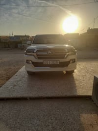 لاندكروز جي اكس ار • ٢٠١٧ • ١٢٥٠٠٠ كم