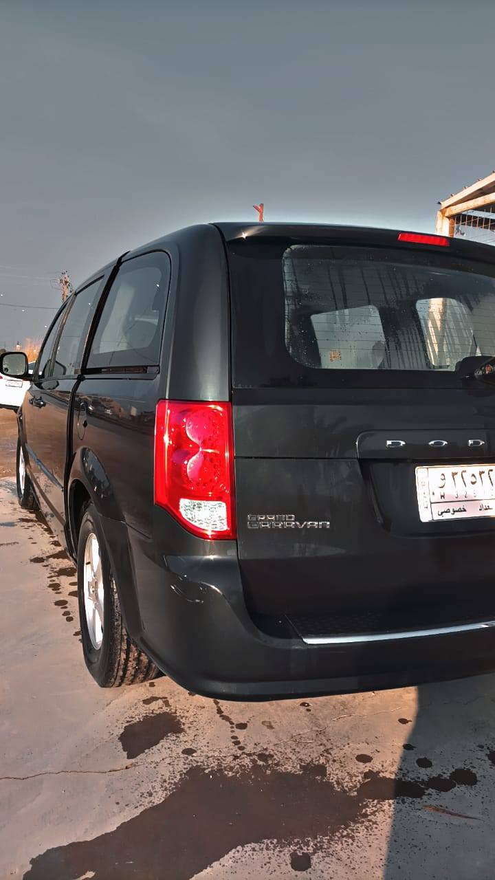 بسم الله الرحمن الرحيم
للبيع دوج كرفان موديل 12 رقم بغداد مال جناي صار عندي اربع سنوات كشنات بلع شاشه ابواب ميكانيك السعر 135 وبيها مجال ممكن بيع او مراوس بسورنتو 
مكاني بابل والمحاويل 
***********
***********
