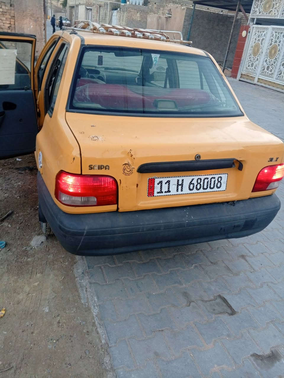 السلام عليكم سايبه موديل 12 رقم وسنويه كامله جديده سياره كامله بس بيها جاملغ امعمر وشاصي امعمر تبريدها عاطل سياره نضيفه سعر 29 بيها مجال رقم الهاتف ***********
