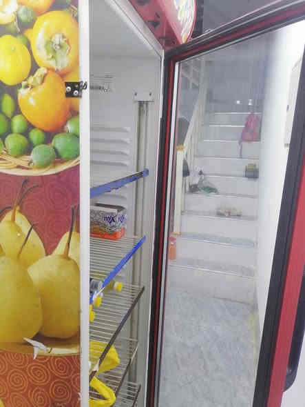 عارض مالت محل للبيع شغال كل عيب مابيه
السعر ١٧٥
المكان دوميز
***********
