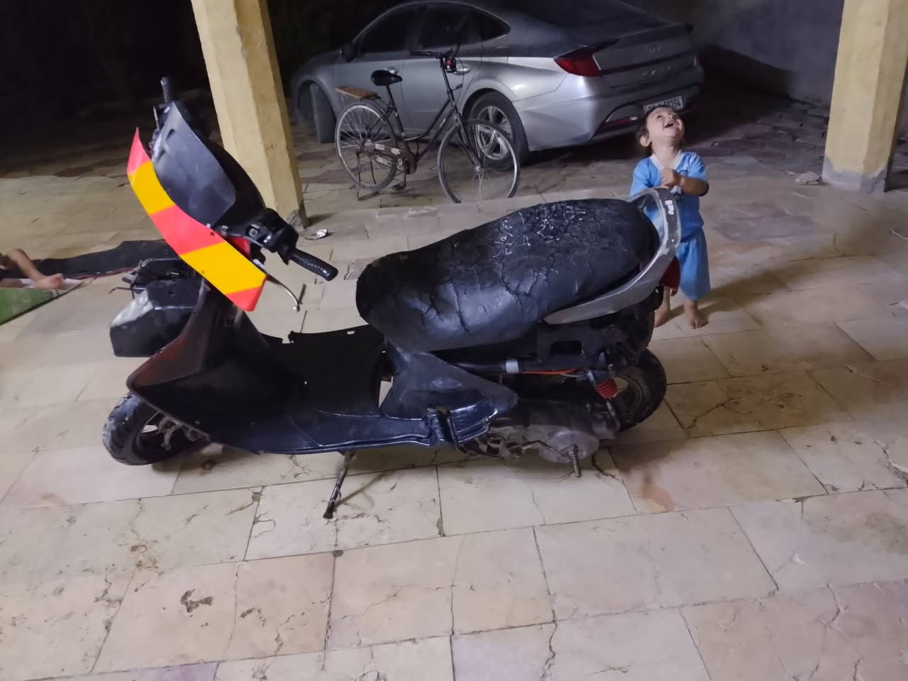 سلام عليكم درجه البيع كلشي مابيه نكره هندر سعر 150 وبيه مجال


**إذا كنت صاحب هذا الإعلان وتريد حذفه لأي سبب، رجاءا أرسل رسالة إلى الدعم الفني**