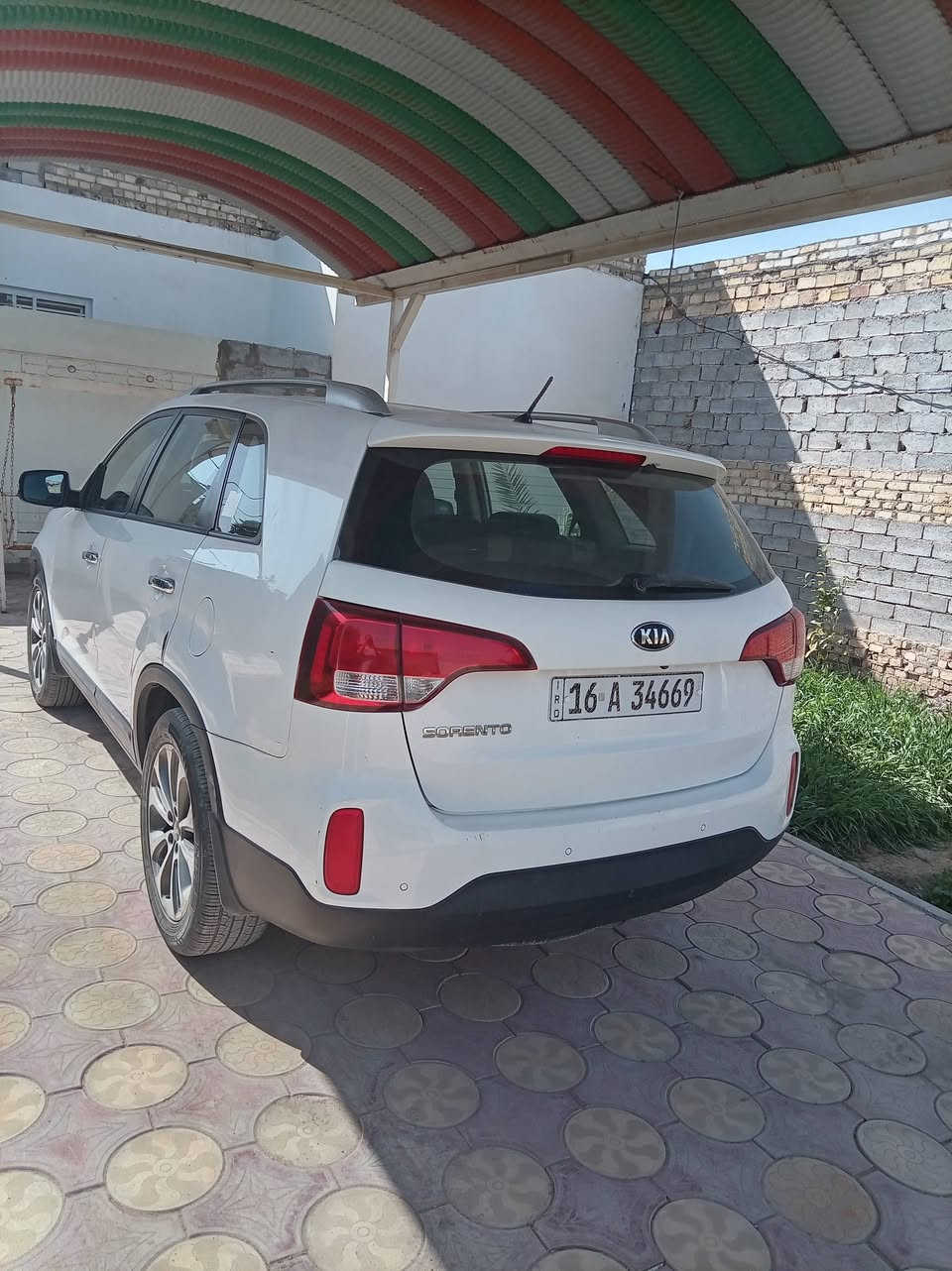 سياره سورنتوا 2014 مكفولة من التبديل والضربه خليجي محرك 2400 
ثلاث قطع تبريد
حساسات إشارات بالمري
سبعة راكب شاشة حديثة 
كاميرا 
بيها فقط صبغ بالبنييد وجلحخات خارجيه بارد
سونار موجود للسياره


**إذا كنت صاحب هذا الإعلان وتريد حذفه لأي سبب، رجاءا أرسل رسالة إلى الدعم الفني**