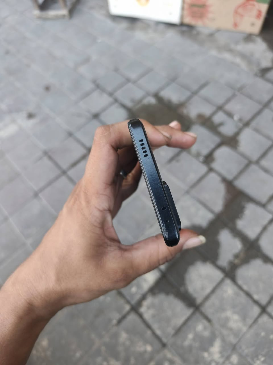 بوكو  f5 برو ذاكرة ٥١٢
عشوائيه ١٢ على ١٢ جهاز شخط ما بي 
جهاز راقي سعر ٤٥٠ وبي مجال
مكان بغداد الامين الثانيه 
***********
