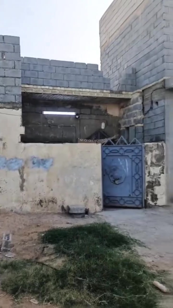 🌙✨ عيدكم مبارك وكل عام وأنتم بألف خير ✨🌙
🏡 بيت للبيع في كربلاء – قضاء الحسينية / حي عصام
📍 الموقع: مقابل المدرسة الصينية
📐 المساحة: 100 متر مربع
📄 نوع العقار: طابو زراعي – سند 25 مع إقرار محكمة
🏠 البناء: بيت عكادة
📞 للاستفسار والاتصال: ***********
📲 واتساب متوفر
💫 نستقبل كافة عروض البيع والشراء في كربلاء وقضاء الحسينية.@
#بصره_بغداد_ناصريه
