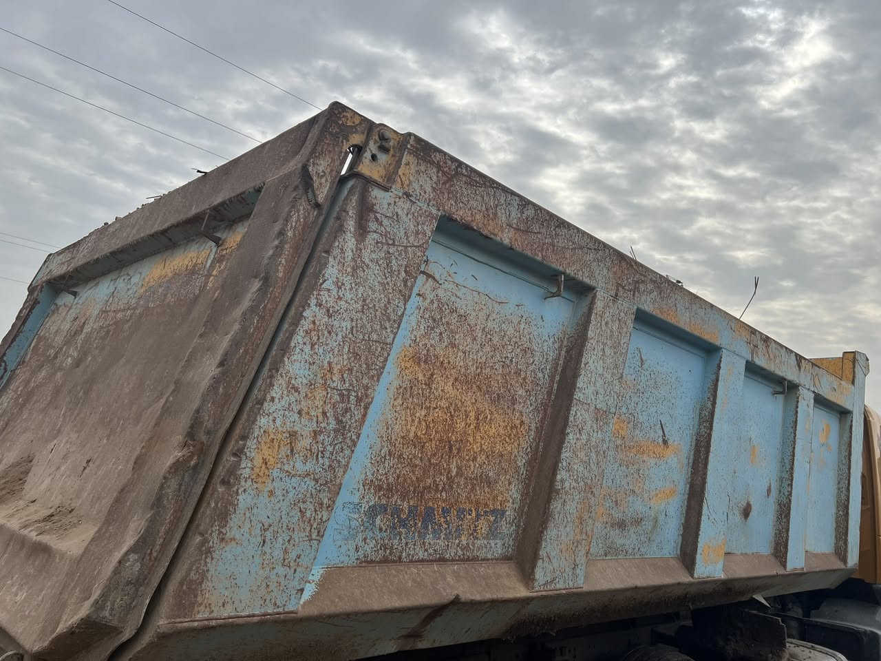 بدي غلاب للبيع سعر 45 وبي مجال ***********
