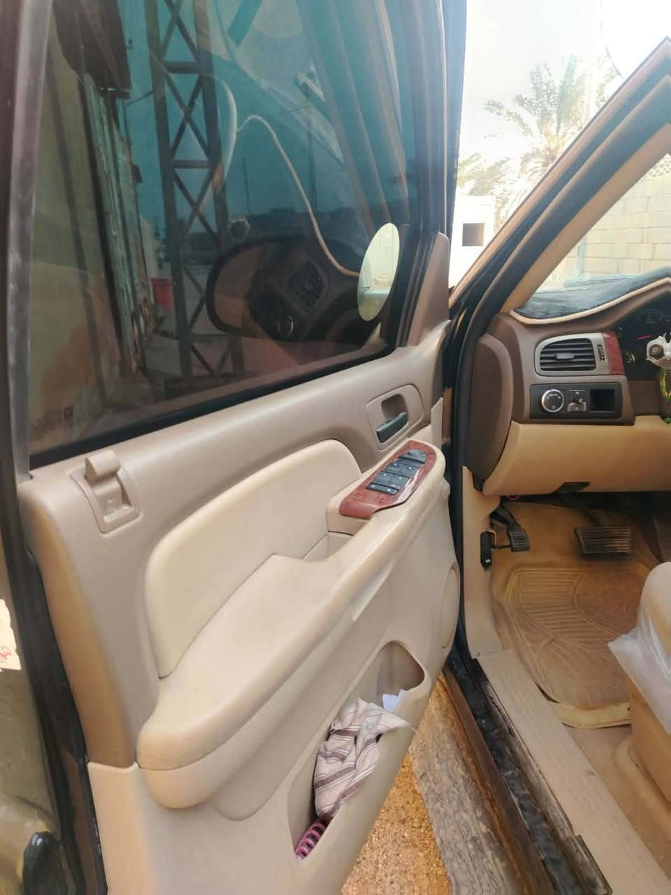 السلام وعليكم تاهو LTادوات ادووات سياره حلوه ونضيفه تراي وين مايعجبك مديل2009 دواخل جدد تايرات جدد بدون شواصي بدون لغود بدون ضربه سياره خليجيه شوف العين بيها سنويه فقط سنويه مامنتهيه 
عنوان البصره ابي الخصيب 
رقم الهاتف ***********
