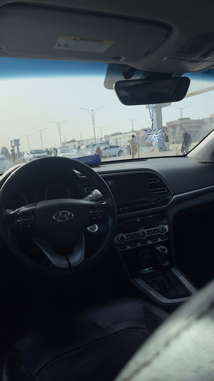 انتره 2020 وارد امريكي 
معوقين 
فول مواصفات 
بصمه
  تنته
 شاشه
 كامره 
رادار جانبي بالمري
ورادار امامي 
تحكم ستين جهتين
لايت ابو 3عدسات
لاصطابات تختاف عن بقيه 
مناقصها اي شي
وتاريات تخم جدد
دواخل جلد
كشنات تدفئه
محرك 2000 دوش
رقم بغداد معوقين 
جاملغ امامي وبنيد بدون دواخل اريباك برده فقط
السعر 130 وبيه مجال 
مكان بصره
لرقم***********
