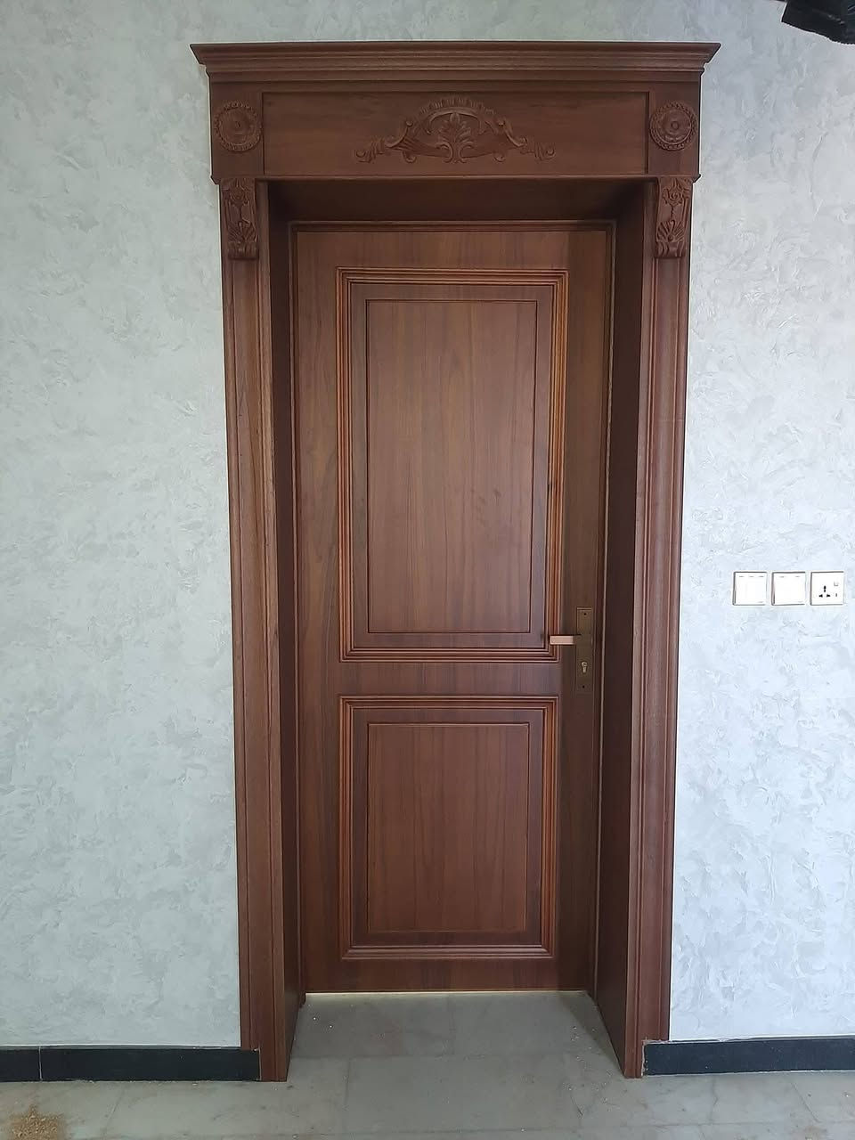 من رخصة الادمن
على بركه الله 
تم افتتاح محل صبغ اخشاب 🚪
بجميع انواعه والوانه من غرف وابواب وجميع مايتعلق
صبغ درجه اولى مايعجبك نشتغلك جديد
ماتطلع انشاء الله بس بلي يرضيك
وباسعار مناسبة
موقع المحل/ الرمادي الحامظية قرب جسر المؤمون

رقم التواصل/***********
