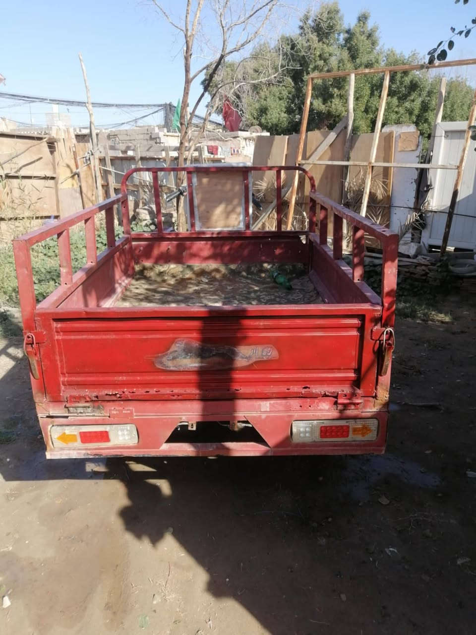 السلام عليكم ستوته للبيع 2007 كامله مكمله رقم اسود نجف ***********
