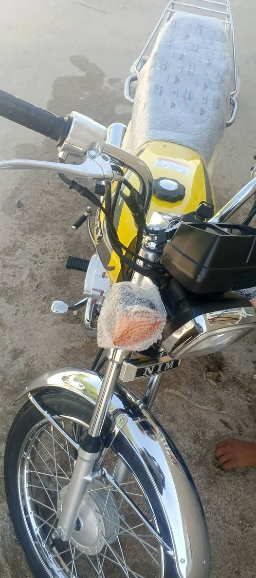 سلام عليكم درجة اربعه كير للبيع نامه متياز 2025 دراجه نضيفه خاص مفتوح + رقم هاتف ***********
