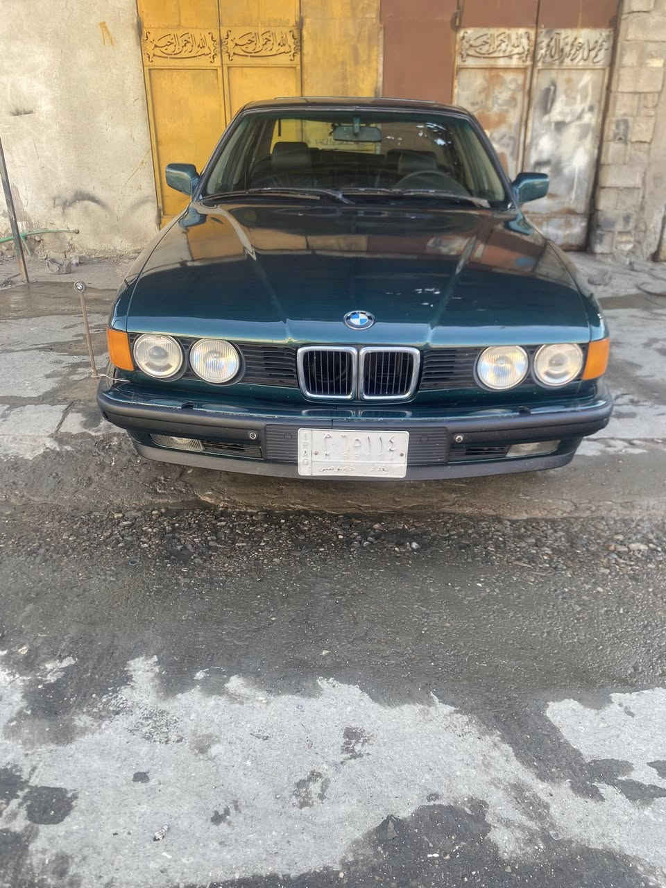 سلام عليكم بي ام 735 اصل سياره جاهزه مكينه كير مكفولات رقم بغداد بسمي تحويل ثاني يوم مكاني البصره  السعر 55 وبيه مجال رقمي ***********
