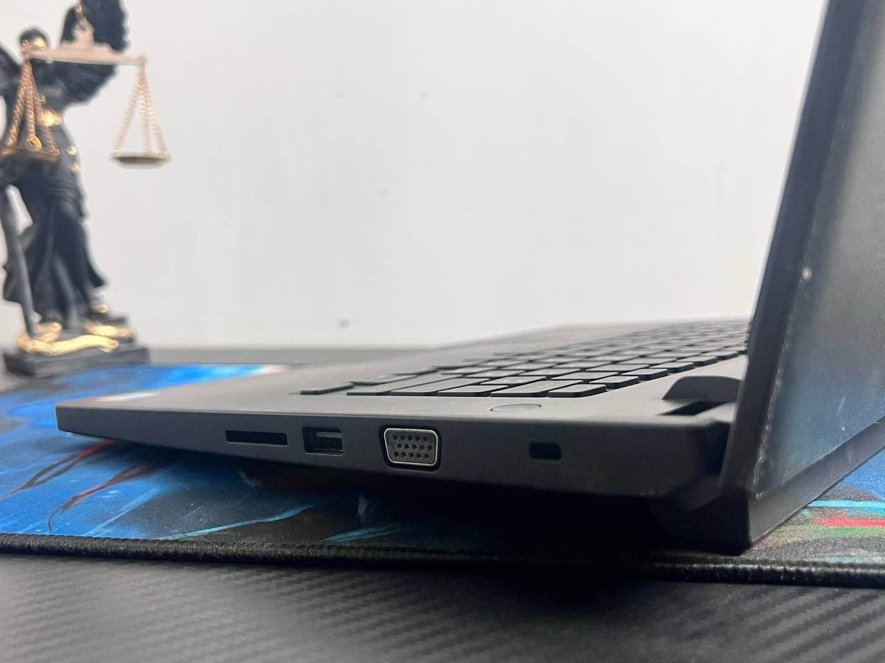 بسعر 270 الف فقط 🔥🩵
‏‏لابتوب dell نظيف جدا، مناسب للدراسة والتصميم والبرمجة والبحوث وكافة الاعمال المكتبية بشكل سلسل جدا 🩵 وايضا سريع بالالعاب وينطيك سلاسة حلوه✨
‏
‏المواصفات التقنية ...
‏المعالج / Core i5 6200U جيل سادس 
‏كرت شاشة خارجي / Nvidia Geforce 920M 2GB 
‏كرت شاشة داخلي / Intel HD GRAPHICS 520 4GB 
‏الرام / 8GB  
‏التخزين / 256GB SSD 
‏الشاشة / 14.1 INCH HD
‏الكيبورد ضوئي ✨

‏ملحقاته كاملة
‏- شاحنته الاصلية
‏- ماوس
‏- ماوس باد
‏- حقيبة جديدة
‏السعر  270 الف / ضمان 10 ايام استبدال في حال وجود اي خلل او مشكلة 
‏يتوفر عندي توصيل كل العراق
‏متواجد ماسنجر
‏واتساب / ***********
