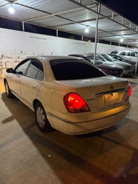 سني 2009 محرك ابيض  كير اوتماتيك  العداد ١٧٧  وضع شركه سياره  السعر 10...