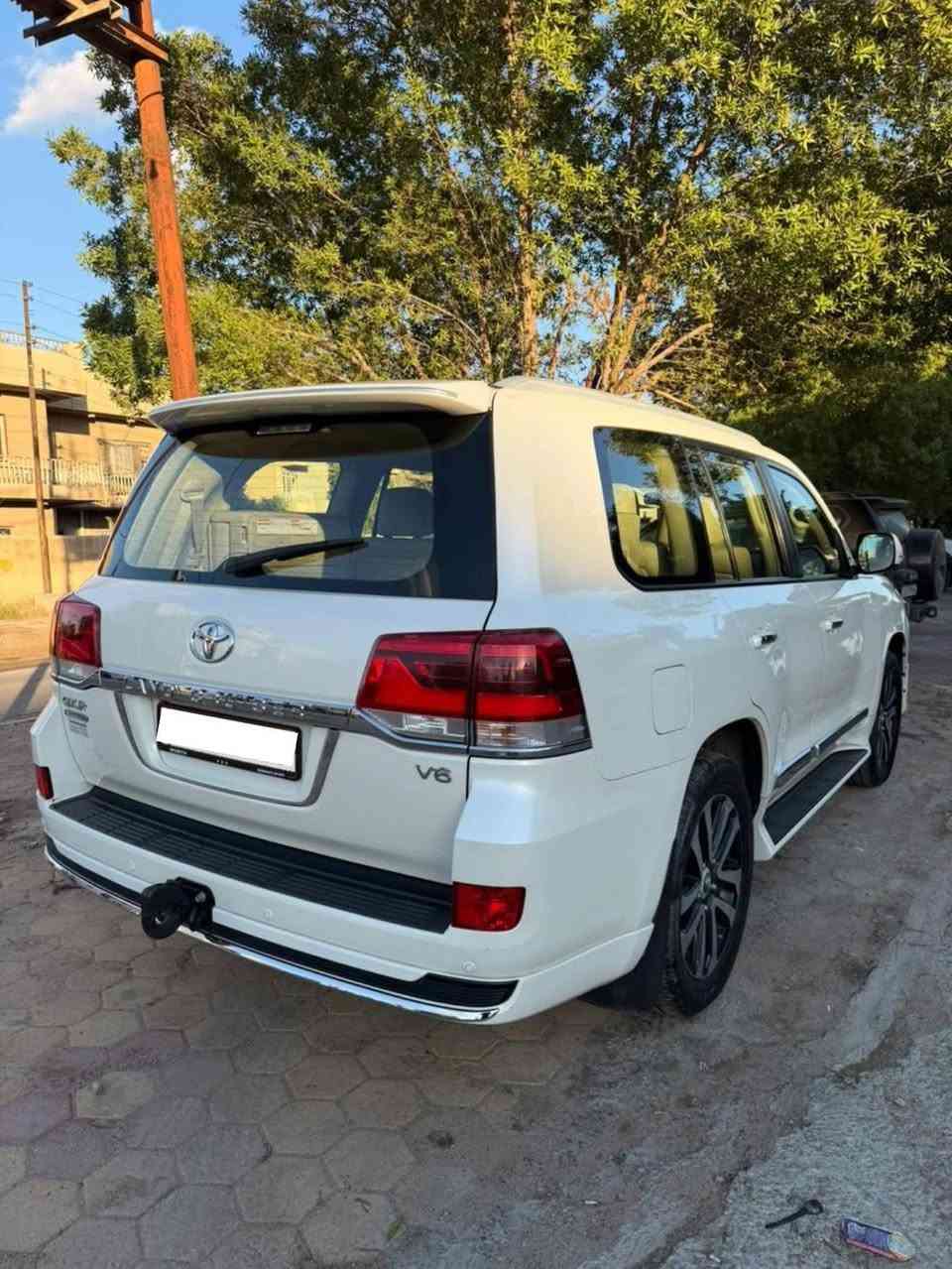 للبيع
تویوتا لاندکروز  رقم بغداد GXR بريم . 

موديل 2019

 محرك 6 سلندر بنزين GXR   

ماشيه 120 الف كم حقيقي بشرط جدید وصيانة بالشركة وبحالة الوكالة 📦

بصمتین گاعیات سماعات کل غراضها شرکە موجودە 🔷

سیارة مکفول کفالە عامە من کلشی دعامیە ل دعامیە 

بشرط بدون صبوغ بدون بارد حیل حلوە و نفس وضع شرکە

محرك و الگیر بشرط مامفتوح و ماملعوب بیە بشرط بدون صوت او تبخیر او ای خلل جاهزە میە بل میە 🙏🏻

مواصفات 1/1

( صندوق شفط ،، لایتات سودە ،، شغال ،، وايرليس جارج ،، فتحە  ،، مسجل قاریئ القرئان ،،ايرباك مال برده  ،، سلاجە ،، کشنات کهربائی کشن سایق ٣ دوگم،، بصمە ،، کشنات جلد و داخل بیجی داخلها ماشاالله حیل جدیدە ،، كشنات ایباد الخلفیە ،،تبرید مرکزی ،، حساسات امامی و خلفی  ... و باقی هوایە مواصفات  ) 

4 تخم تاير  وكالة جدد 

سنويه هزە و فحص مرور کلها جديده و بااسمي تحویل  شرط نفس الیوم ...

صدر و حدادية كلش جديده وظع شركه ما ملعوب بیە

.

مکان : بغداد حي الجامعة 

‼️ الســعــر من  الخاص📮

رقم صاحب السيارة 

***********
