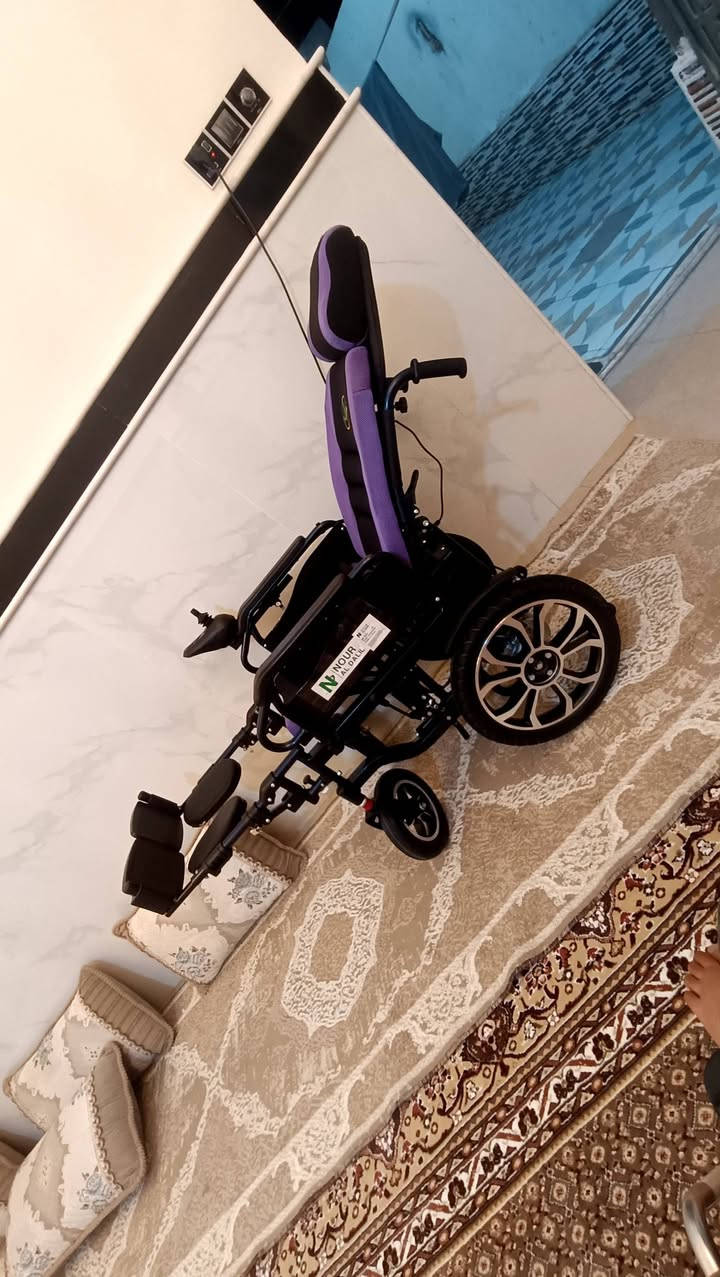 السلام عليكم كرسي خاص لمرضى الشلل الرباعي استعمال جدا قليل نظافة فول يطبگ ويصير بسيارة متوفر توصيل بطاقة محافظات العراق


**إذا كنت صاحب هذا الإعلان وتريد حذفه لأي سبب، رجاءا أرسل رسالة إلى الدعم الفني**