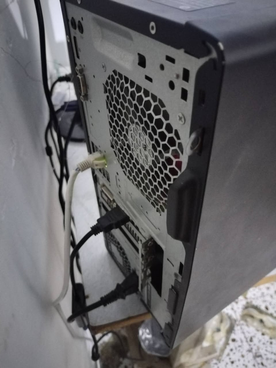 للبيعpc المواصفات موضح بل صور يشغل اغلب الالعاب  مشغل علي رزدنت ايفل 4ريميك العدادات متوسط انطاني اعلا من 60فريم والعاب اهواي مثل gta5المحسنه اونلاين ايضن فوك ال60افريم بجود ممتازه وايضن فورت نايت او ورزون  هم بل 80افريم وراح يجيك بكج كامل عوزك بس اشده ابشاشه وتلعب يجيك ويا ماوس وكيبورد وماوس باد مثل ما موضح بل صور السعر 375او مراوس ب اكس بوكس سيريس اس ونضامه وندوز 11برو


**إذا كنت صاحب هذا الإعلان وتريد حذفه لأي سبب، رجاءا أرسل رسالة إلى الدعم الفني**