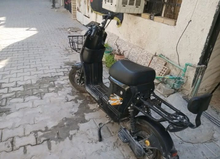 دراجه شحن للبيع سرعه 60
سعرها 300 وبيها مجال 
للاستفسار 
***********
