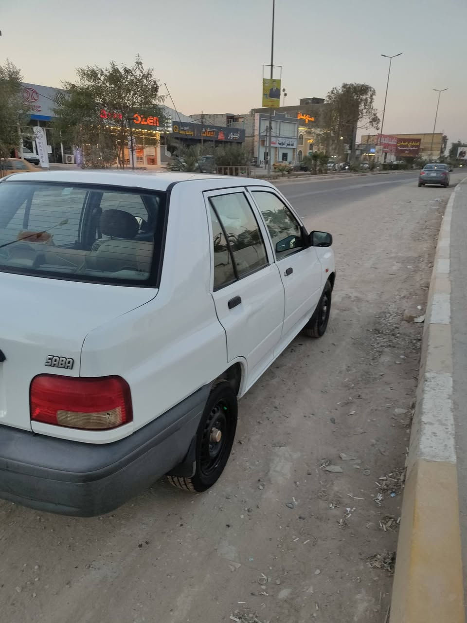 السلام عليكم سايبا للبيع مديل 2020 السيارة كفالة ما عده طخة بل بنيد قليل تبريد و تتفة شغالة حدادية جديدة لا تبخير و لا تنقيص السيارة ماشية 82 مال بيت ما متعوبة لا خياس اي شي ما ناقصه السيارة جديدة اليحب يتواصل هذه رقمي ***********
