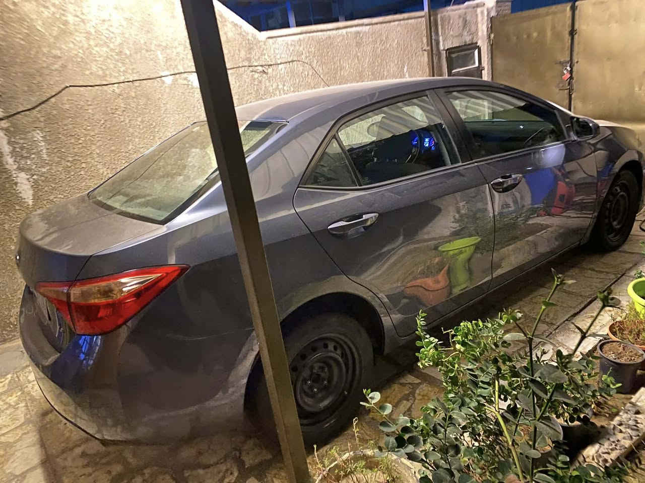 كورلا ١٨ حادث بابتين بسيط فقط ماشيه ٧٠
بجم كبس بغداد بأسمي 
ب ١٣٥ صور الحادث مرفقه ***********
