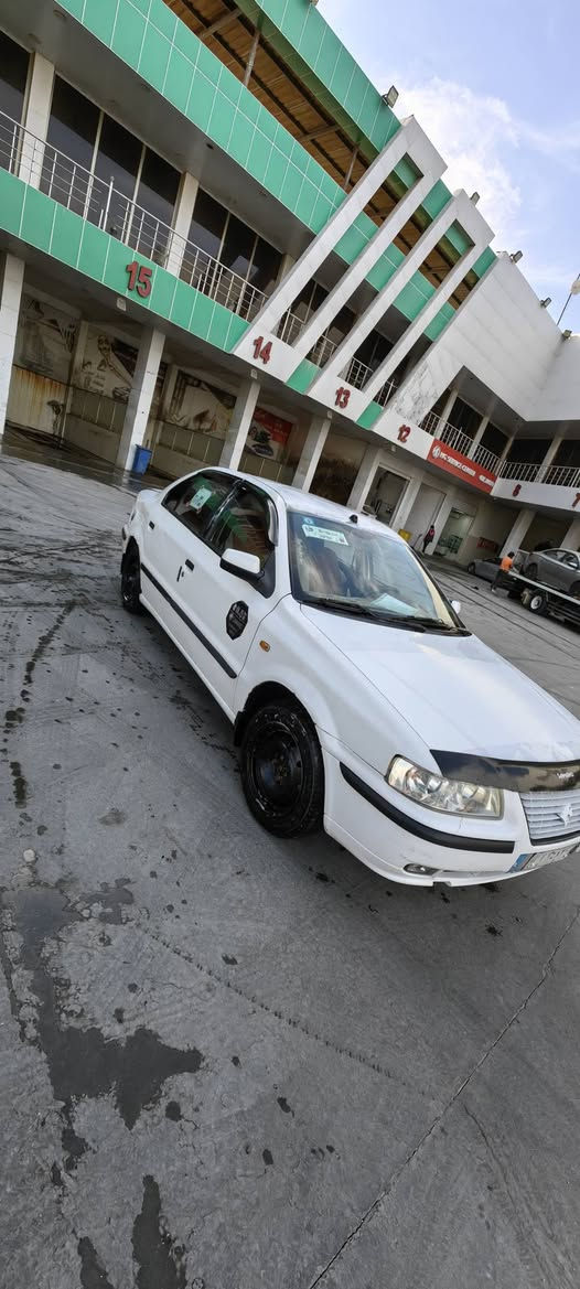 السلام عليكم سمند مديل 2013 كفالة عامه من ضربة وتبديل وصبغ قطره صبغ مابيه فقط دحجه خفيفهوبداير الخلفي باقيه على وضعها مكينه وكير خير من اللة تخم تاير جديد غرفة جديده حداده جديده كهربائيات شغالة سياره جاهزه من طول ولطول ومكفولة شرط سعره 37 ورقة مكاني بلبصرة بلقبلة ***********
