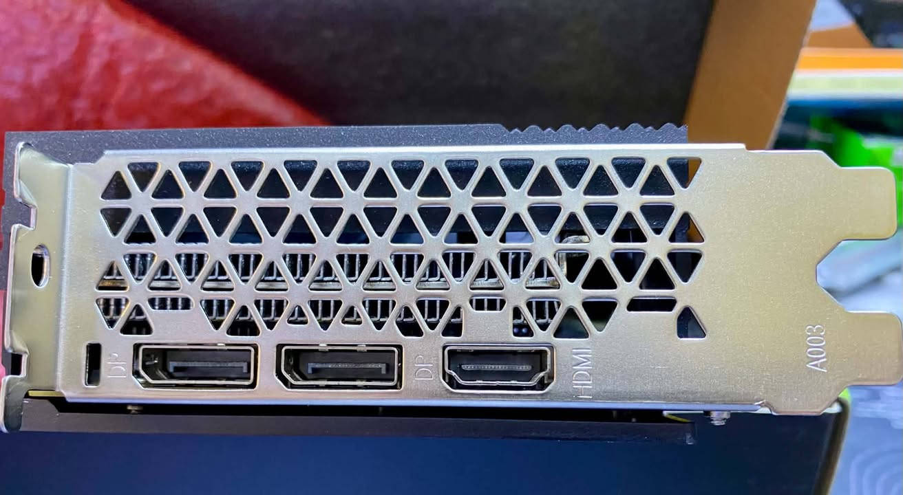 كارت شاشة ٨كيكا AMD Radeon RX 850 8 GB


**إذا كنت صاحب هذا الإعلان وتريد حذفه لأي سبب، رجاءا أرسل رسالة إلى الدعم الفني**