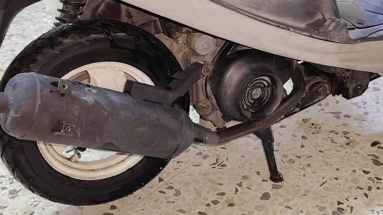 دراجة البيع ماكس منغولي دراجة نضيفه دراجة نقصها بس لايت امامي تشتغل هندر واحد بدون سلف تجي تفحص وتاخذ السعر 725 الالف وبيها مجال الشراي التواصل على الرقم  ***********
