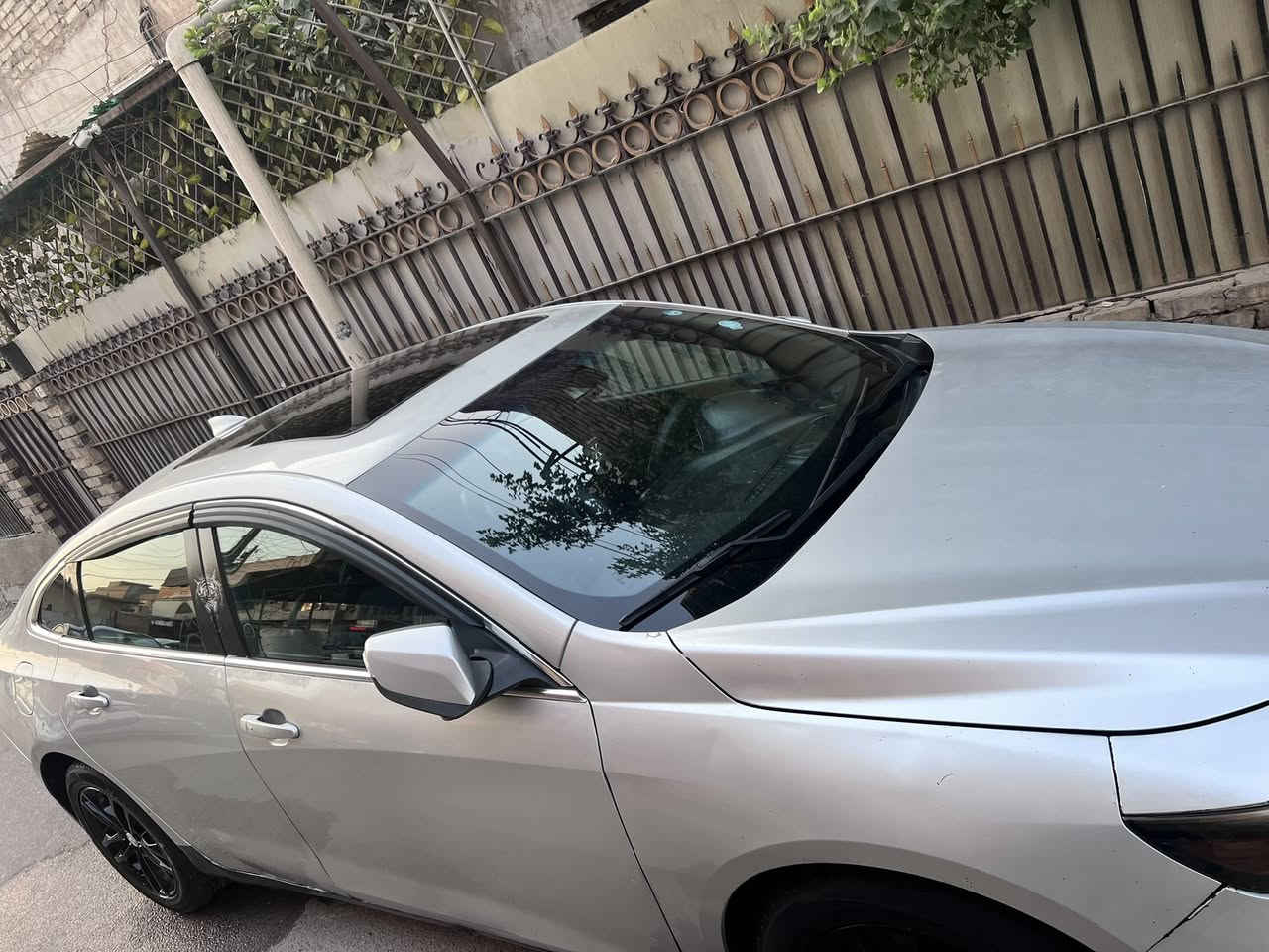 ماليبو ٢٠١٧ فول مواصفات 
Lt2
95قفل ***********
بغداد البياع
