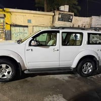 شباب  نيسان باثفندر 2010 السياره خليجيه  مواصفاتهه فول الفول دشبول ارم...