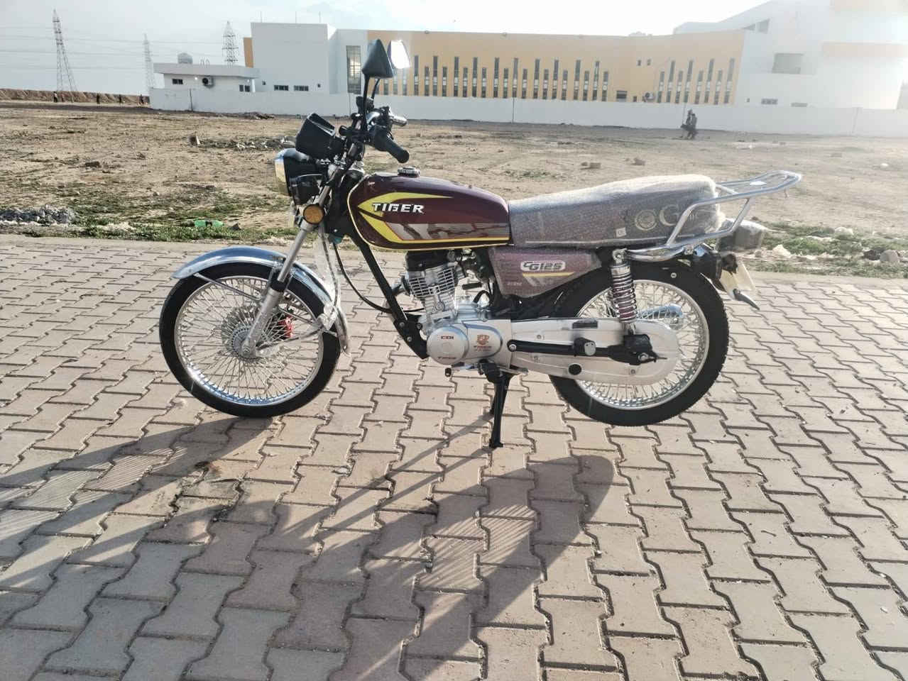 سلام عليكم
ماطور ٤كير للبيع موديل 24
خالي من كل عيب حبايه مابي نقص جديد مال جناي
سعر 625
رقم    ***********
