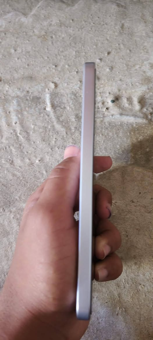 سامسونج a36فايف جي فقط بي فطر مثل ما موضح للبيع 390 وبي مجال  او مراوسه  حسب القناعه
ذاكره 256

رام 8+8

بوبجي 90 

دبل سم 

مكاني الايمن تل الرمان  
باقي التفاصيل خاص


**إذا كنت صاحب هذا الإعلان وتريد حذفه لأي سبب، رجاءا أرسل رسالة إلى الدعم الفني**