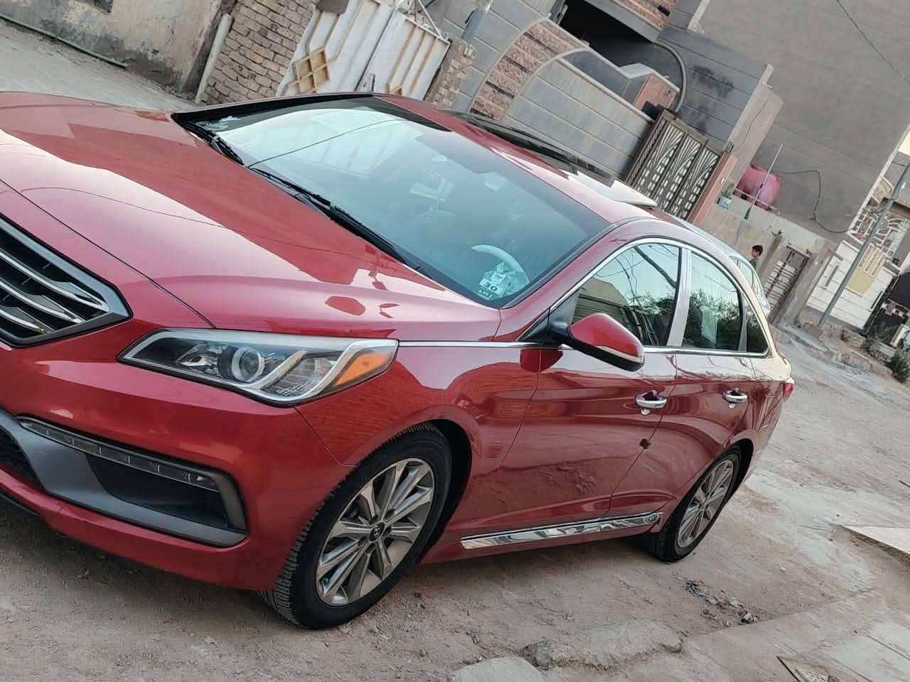 السلام عليكم
للبيع سوناتا وارد امريكي 
موديل 2017 
فئه Limtb فول الفول 
الحادث/جاملغ خلفي رش فقط صور الحادث موجوده
عداد المسافه 81ميل 
رقم اربيل باسمي تريد تحويل وكاله موجوده 
المواصفات 
محرم 2400Gbl
بصمه
فتحه 
شاشه 
كاميرا دواره 
فول تحكم
نضام ترحيب 
ويال كب  17
لد خلفي امامي 
كشن جلد 
تدفئه تبريد 
دواخل بيجي 
وباقي المواصفات 
سياره جديده 
الاستفسار الاتصال 
***********
السعر 145وبيه مجال
تحياتي
