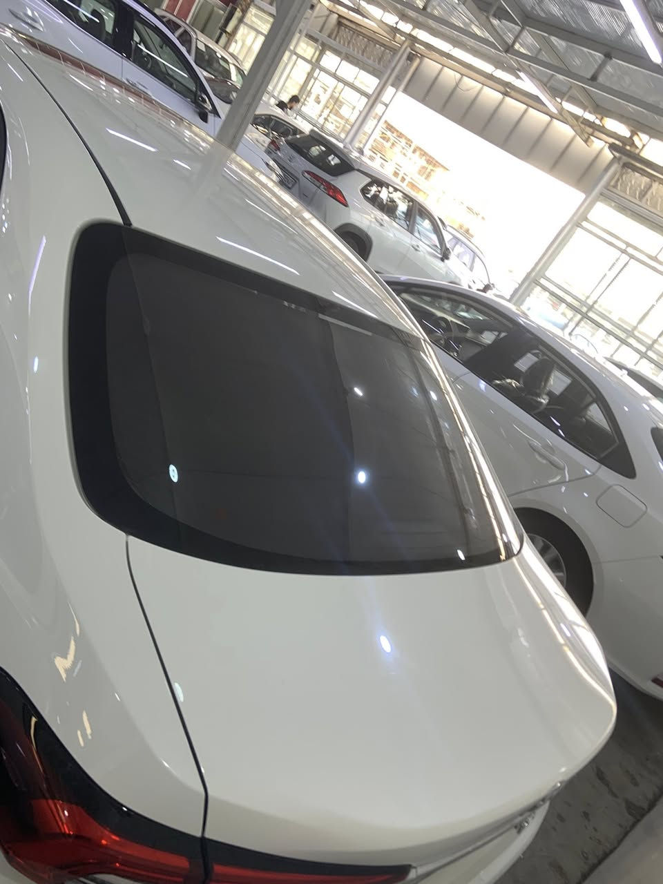 كورلا هايبرد ٢٠٢٤ شكل خليج
ماشية ١٨ الف
داخل جلد اسود 
كفالة عامة  
السعر ١٤٩ وبيه مجال الشراي
مكان السيارة بغداد 
***********
