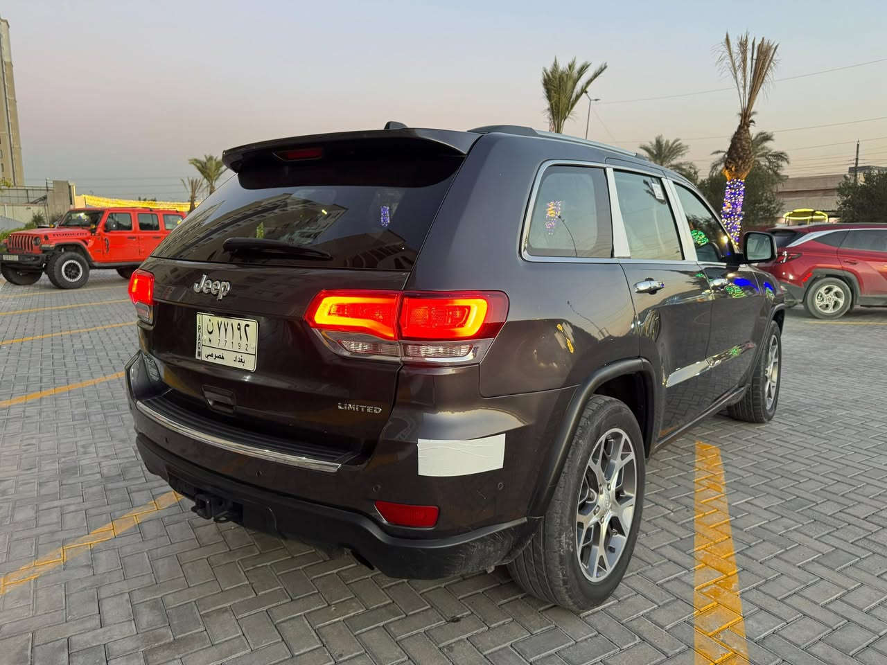 وارد امريكي  حادثها صفحه الصدر سونار بيها
باب السايق امبدل ومصبوغ 
مواصفات 
بصمه 
شاشه 
كأمره 
تحكم ستيرن جهتين 
سلايت روف 
قطعتين تبريد 
رادار 
محرك 3600
سونار بيها سياره جاهزه بدون نقص 
مكانها بغداد الجهاد 
السعر 195 $ بيه مجال 

***********  📞

رقمي ***********
