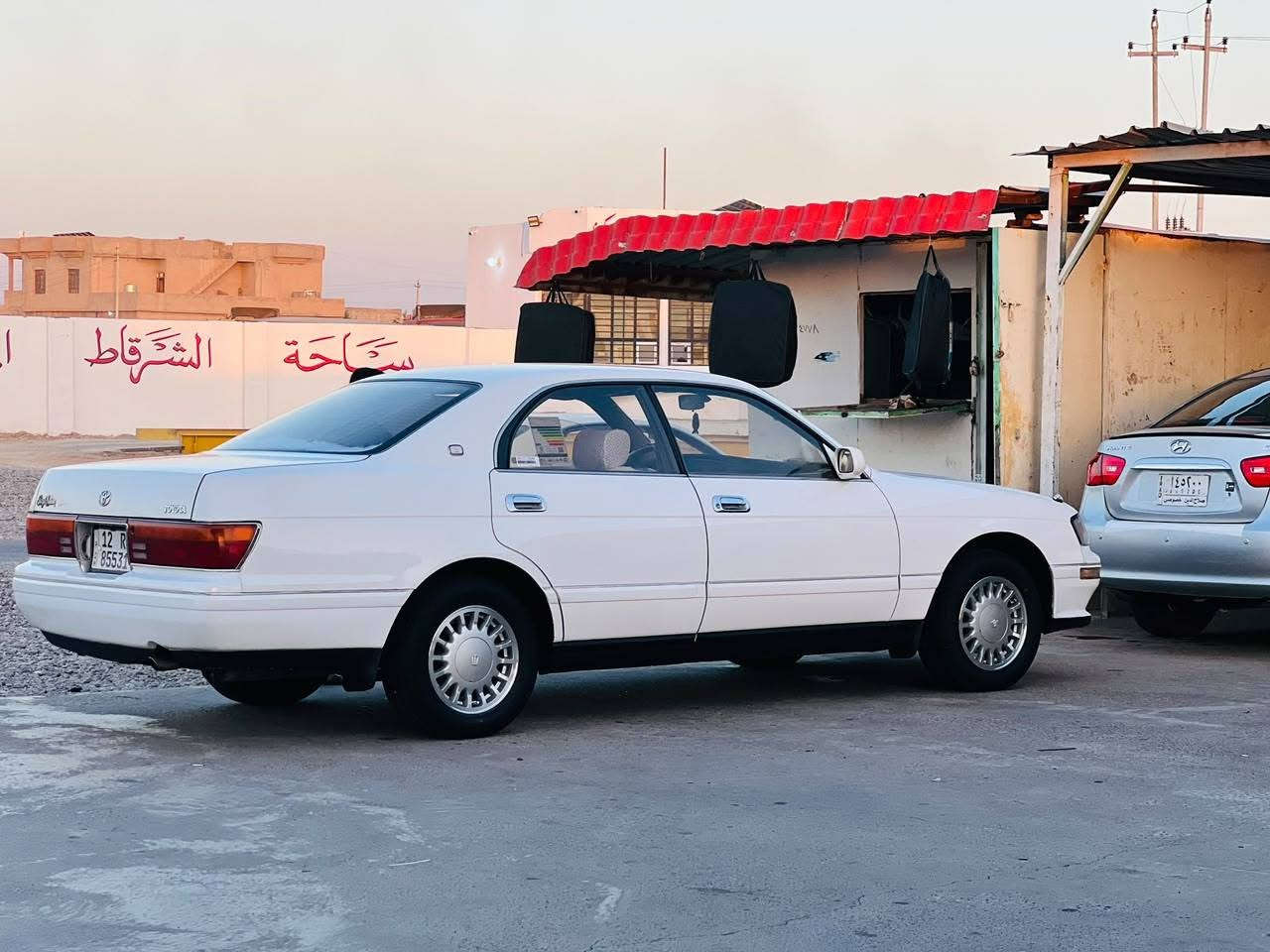 السلام عليكم بطه للبيع موديل 94منفصل رقم نينوى دولي سنويه جديده صبغ جاملغ خلفي كير محرك صدر تواير كلو جديد داخل جديد سياره وضع شركه السعر 61وبيهه مجال الاتصال على الرقم ***********
